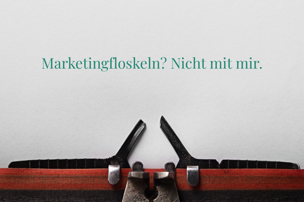 Beitragsbild zum Blogartikel „Mit 33 Fragen zu deiner echten Markenstory“. Symbol für True Storytelling und authentisches Marketing von Anna Bendler.